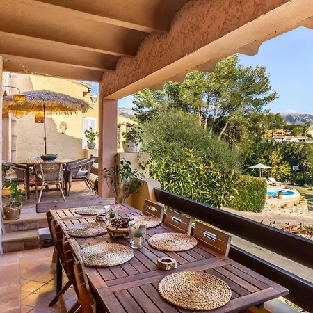 Holiday home Lovehaus Terra Rotja *