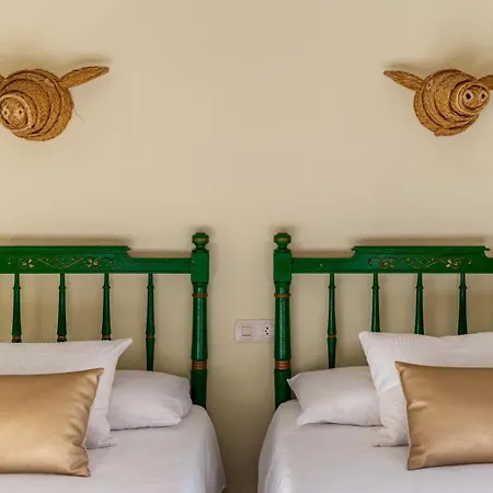Lovehaus Terra Rotja Holiday home *