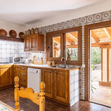 Holiday home Lovehaus Terra Rotja *